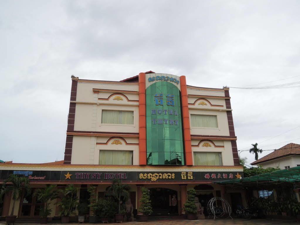Thy Ny Hotel Battambang Exterior photo