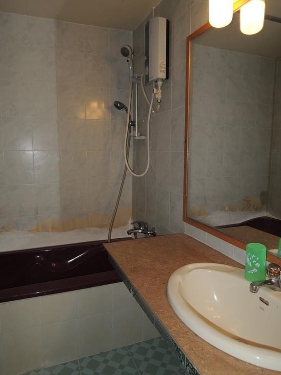 Thy Ny Hotel Battambang Room photo